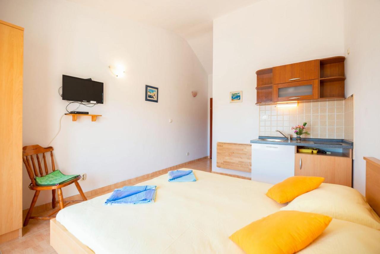 Sunny Days "Sara" - Zf Hvar Хвар Экстерьер фото